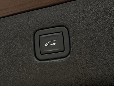 Certified 2024 Chevrolet Blazer LT w/ Convenience Package image 28