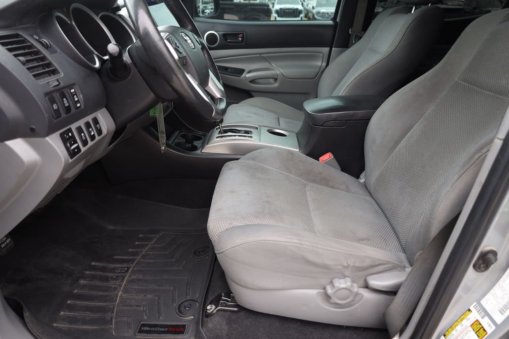 Used 2015 Toyota Tacoma 4x4 Double Cab w/ TRD Off-Road Package image 11