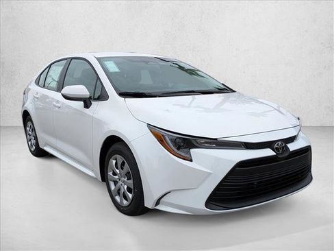 New 2026 Toyota Corolla LE image 7
