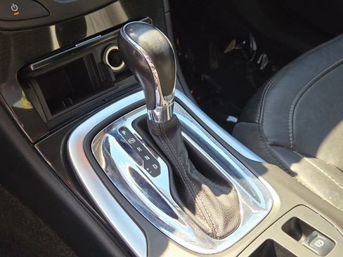 Used 2014 Buick Regal FWD image 22