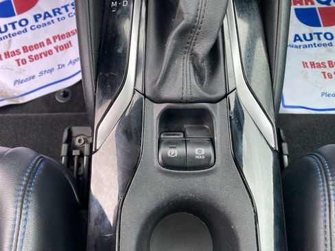 Used 2021 Toyota Corolla XSE image 32