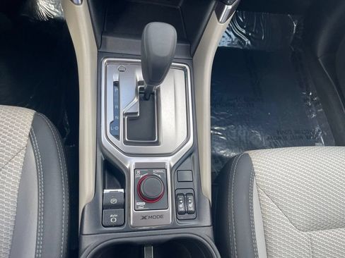 Used 2019 Subaru Forester Premium AWD/4WD image 14