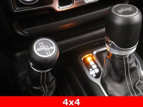 Used 2023 Jeep Wrangler Sahara image 24