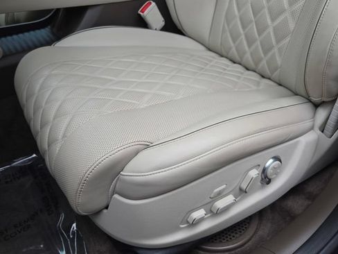 Used 2024 Genesis GV80 3.5T Advanced AWD/4WD image 11