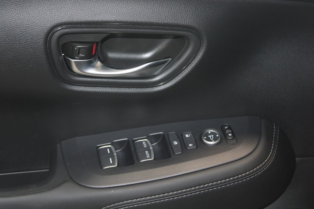 New 2027 Honda HR-V EX-L image 13