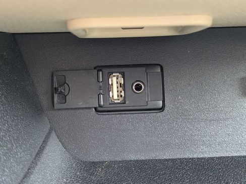 Used 2016 Toyota Highlander XLE FWD image 23