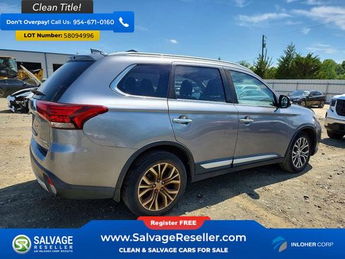 Used 2017 Mitsubishi Outlander SEL AWD/4WD image 4