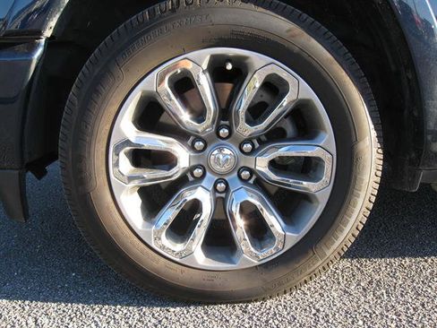 Used 2021 RAM 1500 Laramie w/ Laramie Southwest Edition image 14