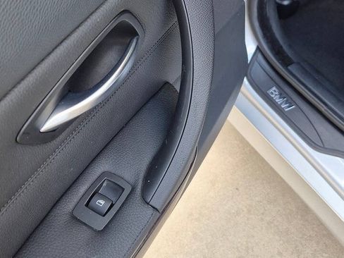 Used 2006 BMW 325i Sedan RWD image 48
