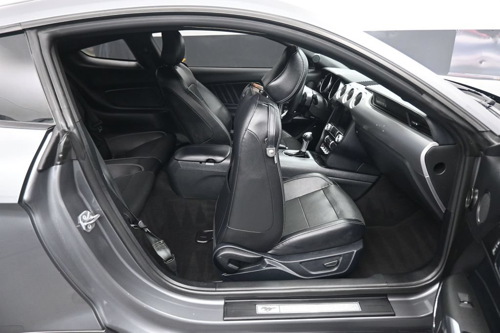 Used 2021 Ford Mustang GT Premium w/ Black Accent Package RWD image 38