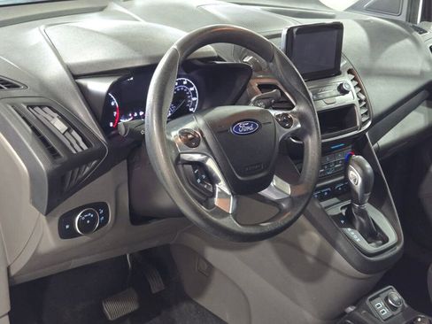 Used 2019 Ford Transit Connect XLT image 22