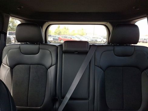 New 2026 Jeep Grand Cherokee Altitude AWD/4WD image 14