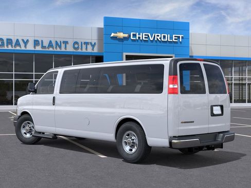 New 2024 Chevrolet Express 3500 LS w/ Chrome Appearance Package image 3