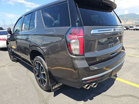 Used 2021 Chevrolet Tahoe High Country w/ Premium Package AWD/4WD image 3