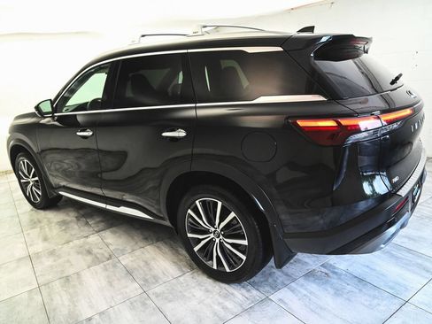 Used 2023 INFINITI QX60 Sensory w/ Cargo Package AWD/4WD image 4
