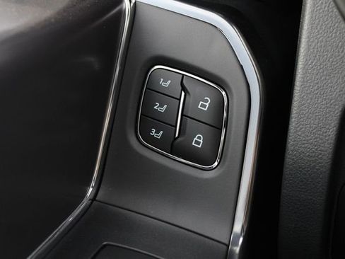 New 2026 Ford F350 Platinum AWD/4WD image 4