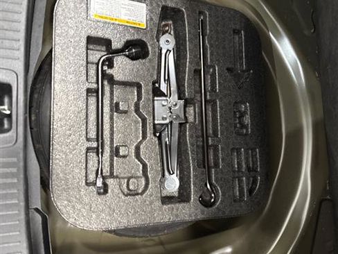 Used 2023 Toyota Corolla LE image 55