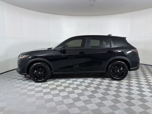 Used 2026 Honda HR-V Sport image 2