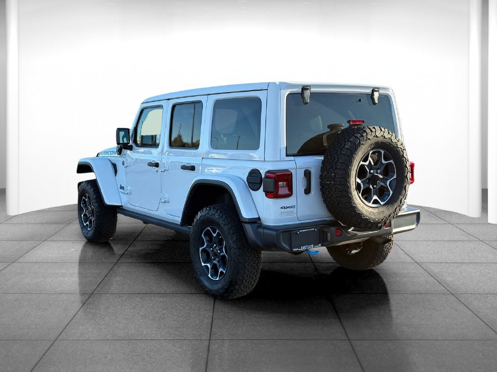 Used 2022 Jeep Wrangler Unlimited Rubicon 4xe w/ Cold Weather Group AWD/4WD image 5