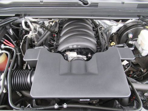 Used 2016 Chevrolet Tahoe LT image 33