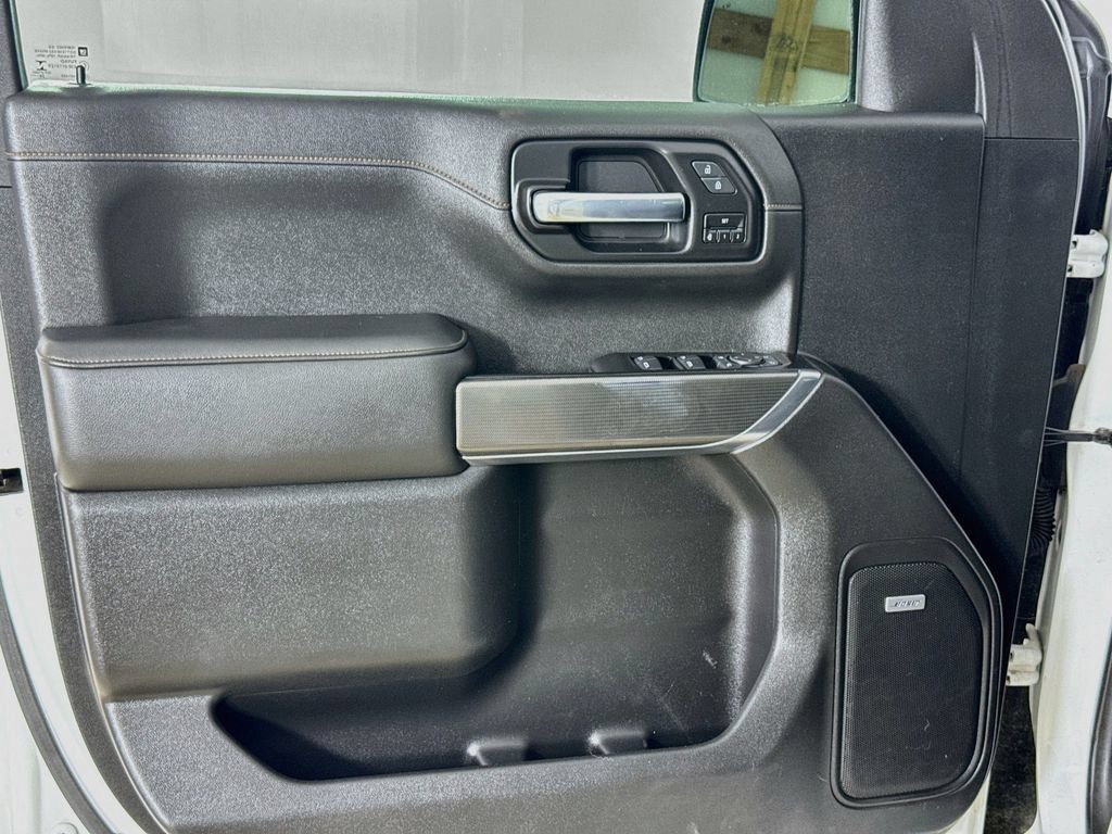 Used 2020 GMC Sierra 1500 AT4 w/ AT4 Premium Package AWD/4WD image 16