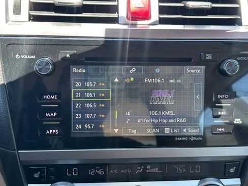 Used 2016 Subaru Legacy 2.5i Premium AWD/4WD image 18