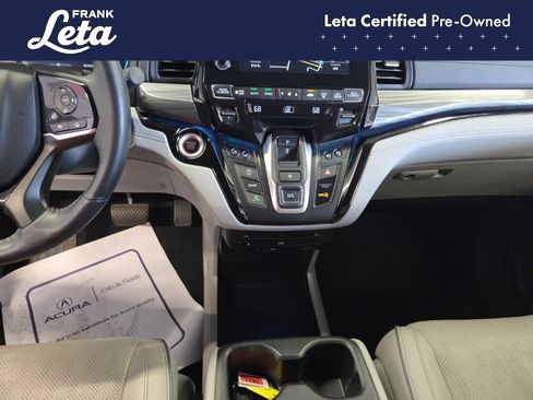 Used 2024 Honda Odyssey Elite image 11