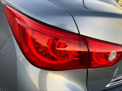 Used 2015 INFINITI Q50 Premium RWD image 28