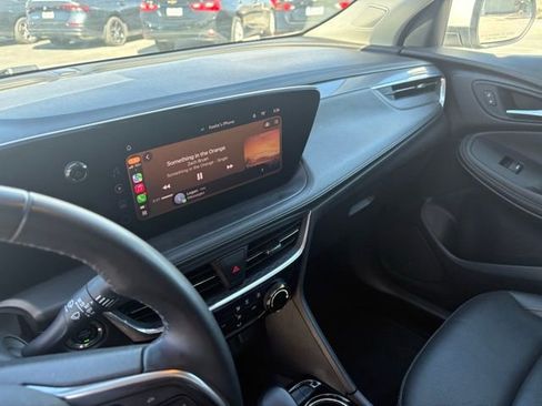 Used 2024 Buick Encore GX Sport Touring image 14