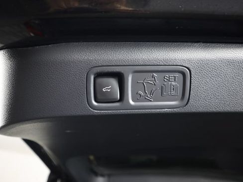 Used 2023 Ford Expedition Platinum AWD/4WD image 69