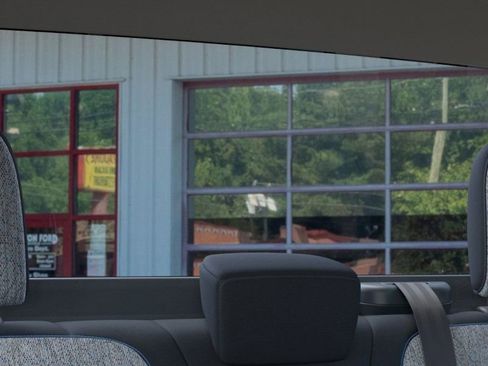 New 2025 Ford Maverick XLT image 24
