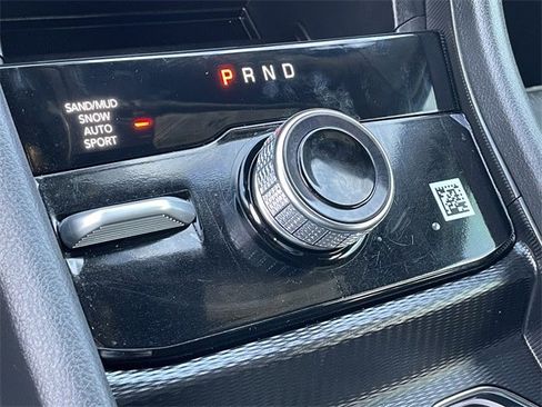 Used 2025 Jeep Grand Cherokee L Limited image 22