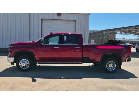 New 2026 Chevrolet Silverado 3500 LTZ w/ LTZ Texas Edition image 5