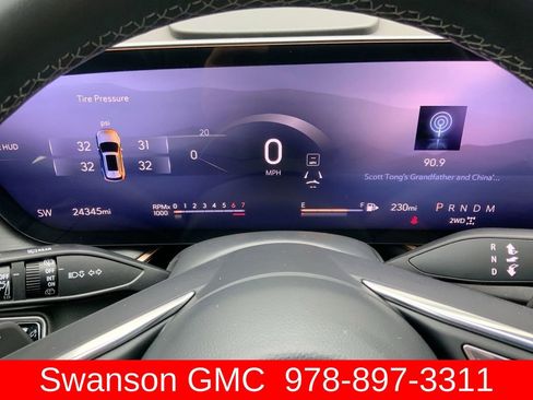 Certified 2025 Buick Envision Sport Touring AWD/4WD image 12