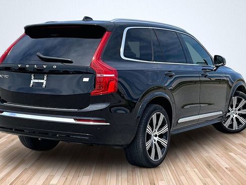 Used 2023 Volvo XC90 T8 Ultimate w/ Lounge Package AWD/4WD image 2