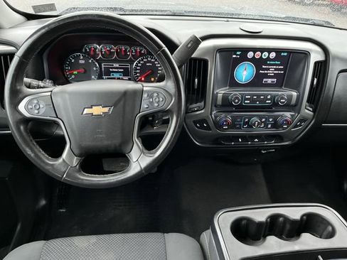 Used 2018 Chevrolet Silverado 1500 LT w/ All Star Edition image 13