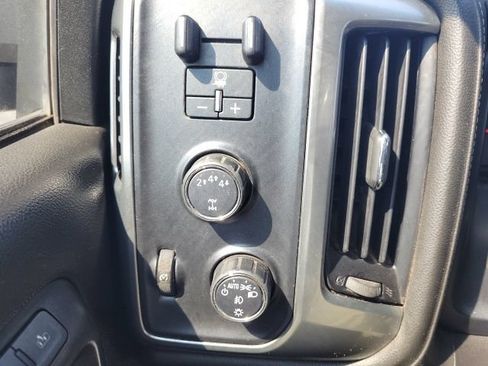 Used 2017 Chevrolet Silverado 2500 LTZ w/ Duramax Plus Package AWD/4WD image 30