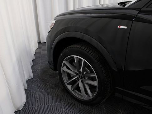 New 2025 Audi Q3 2.0T Premium image 27