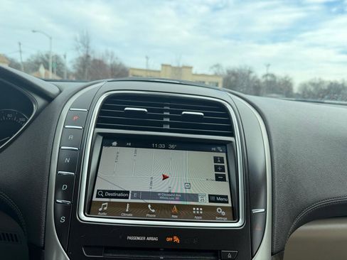 Used 2017 Lincoln MKX Select w/ Select Plus Package image 14