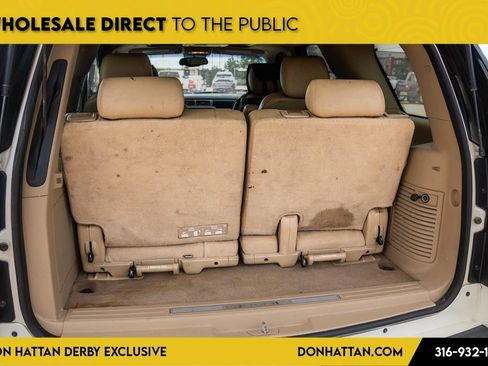 Used 2013 GMC Yukon Denali AWD/4WD image 30