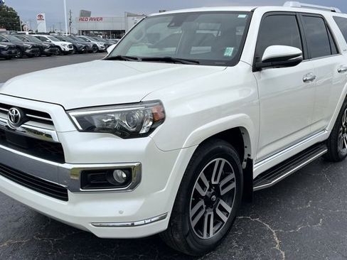 Used 2020 Toyota 4Runner Limited image 4