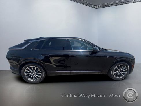 Used 2024 Cadillac Lyriq Sport RWD image 3