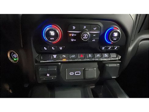 Used 2023 Chevrolet Silverado 2500 LTZ w/ Z71 Chrome Sport Edition image 12