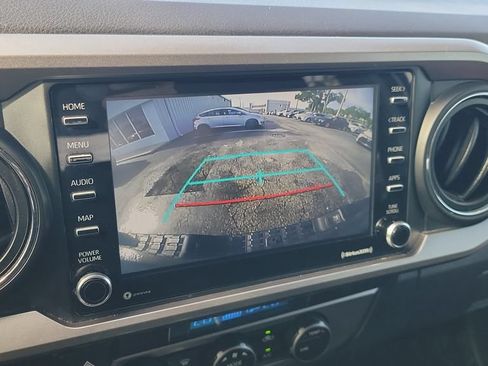 Used 2023 Toyota Tacoma SR5 w/ Technology Package AWD/4WD image 17