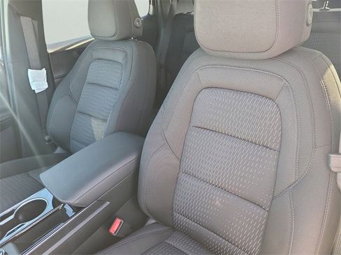 New 2026 Chevrolet Equinox LT image 17