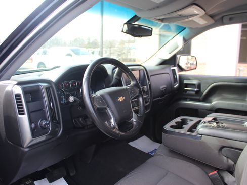 Used 2019 Chevrolet Silverado 1500 LT image 13