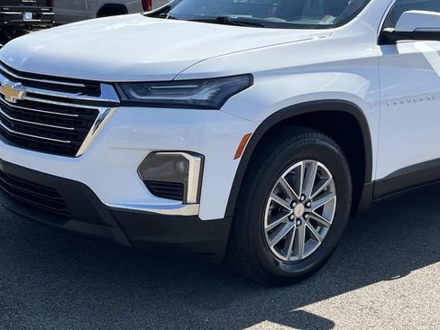Certified 2023 Chevrolet Traverse LT FWD image 11