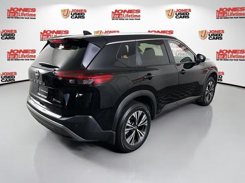 Certified 2023 Nissan Rogue SV w/ SV Premium B Package AWD/4WD image 16