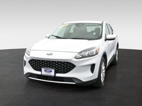 Used 2021 Ford Escape SE w/ Convenience Package FWD image 3