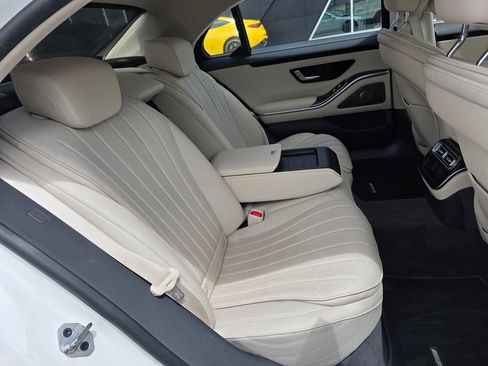 Certified 2023 Mercedes-Benz S 500 4MATIC image 15